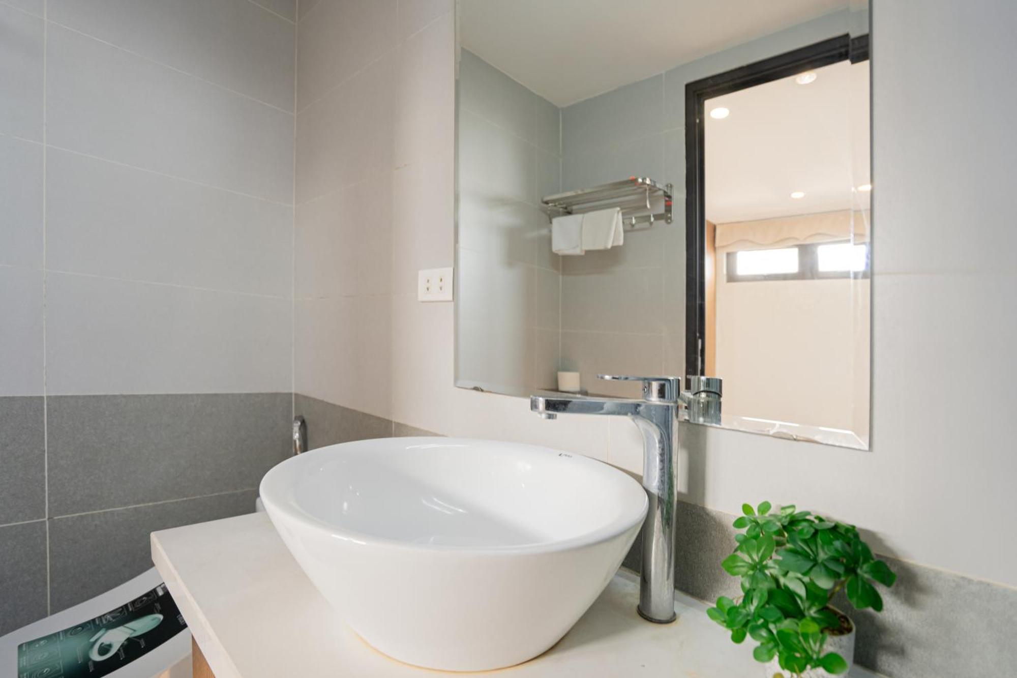 22Housing Hotel & Residence 60 Linh Lang Hanoi Zewnętrze zdjęcie